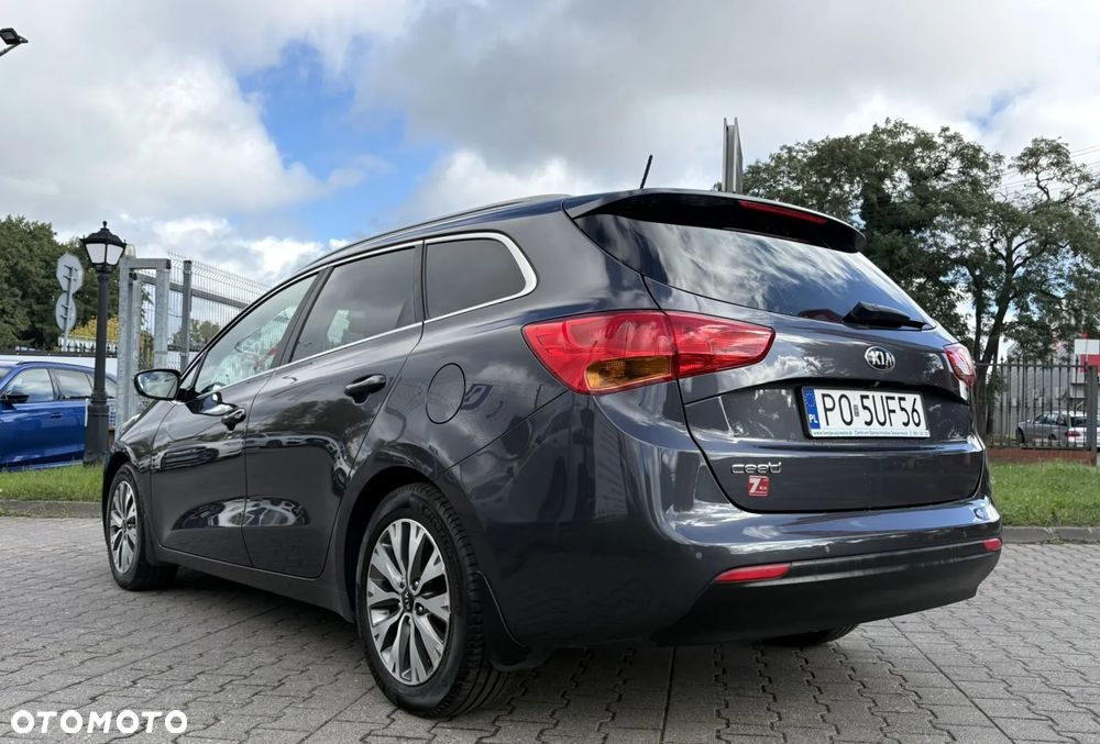 Kia Ceed 1.6 GDI L DCT - 6