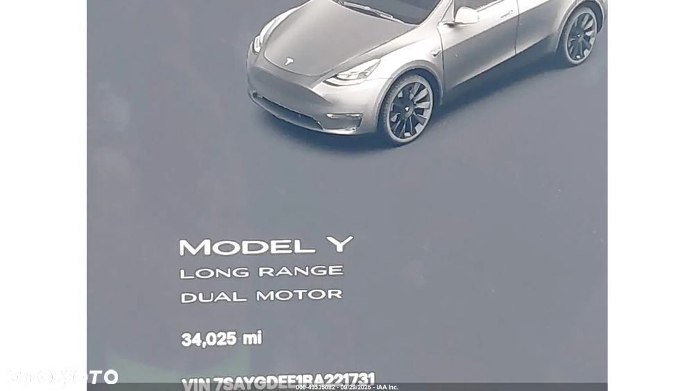 Tesla Y - 15