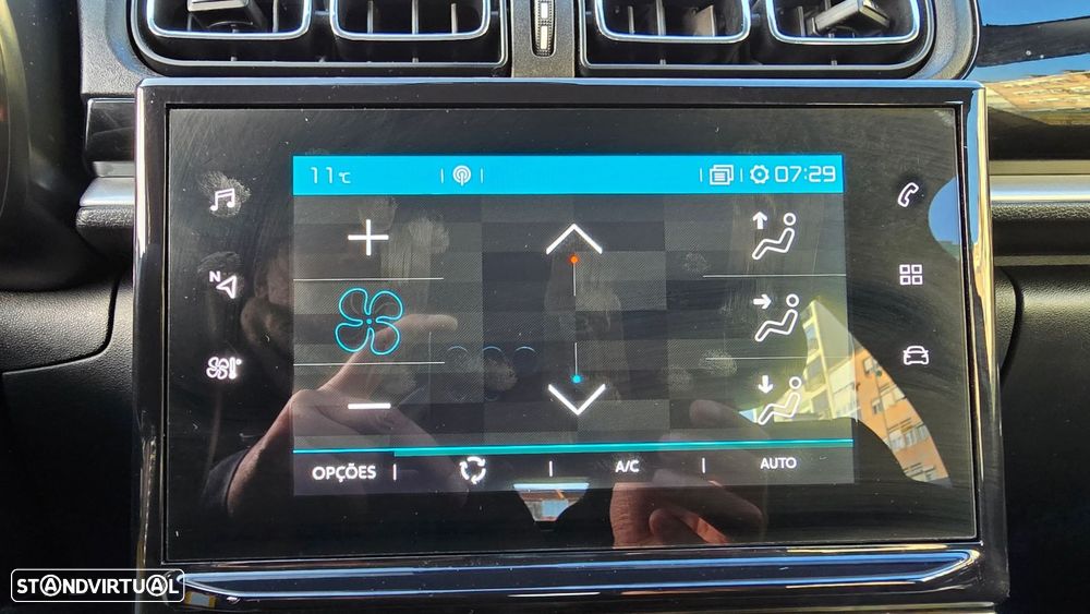 Citroën C3 1.2 PureTech Shine - 35