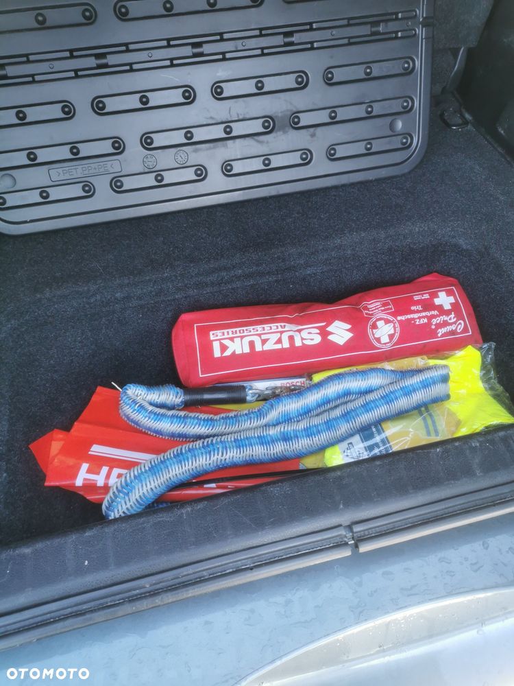 Suzuki Grand Vitara 1.9 DDiS De Luxe - 32