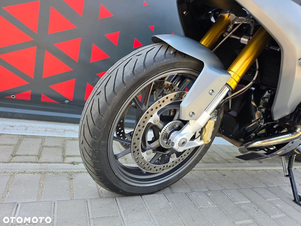 BMW R - 12