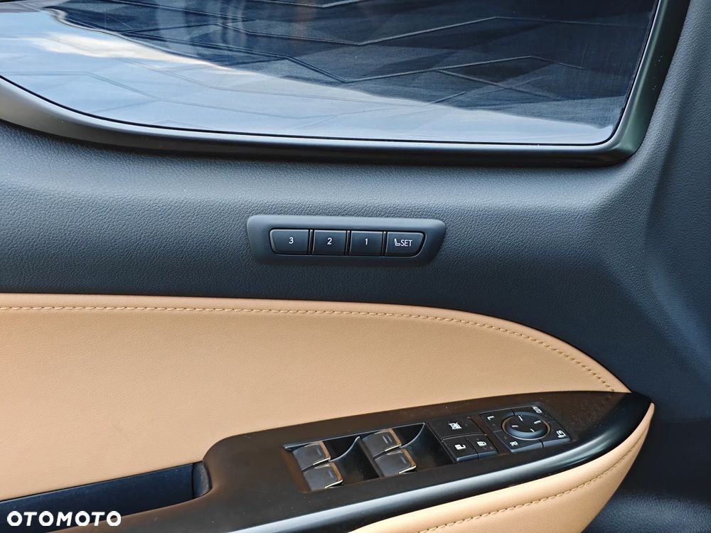 Lexus NX 350h Prestige AWD - 24