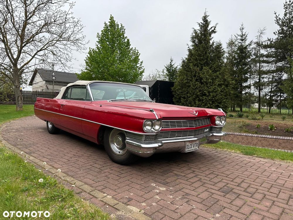 Cadillac Deville - 8