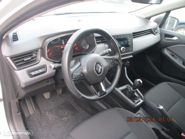 Renault Clio BLUE dCi 115 BUSINESS EDITION - 6