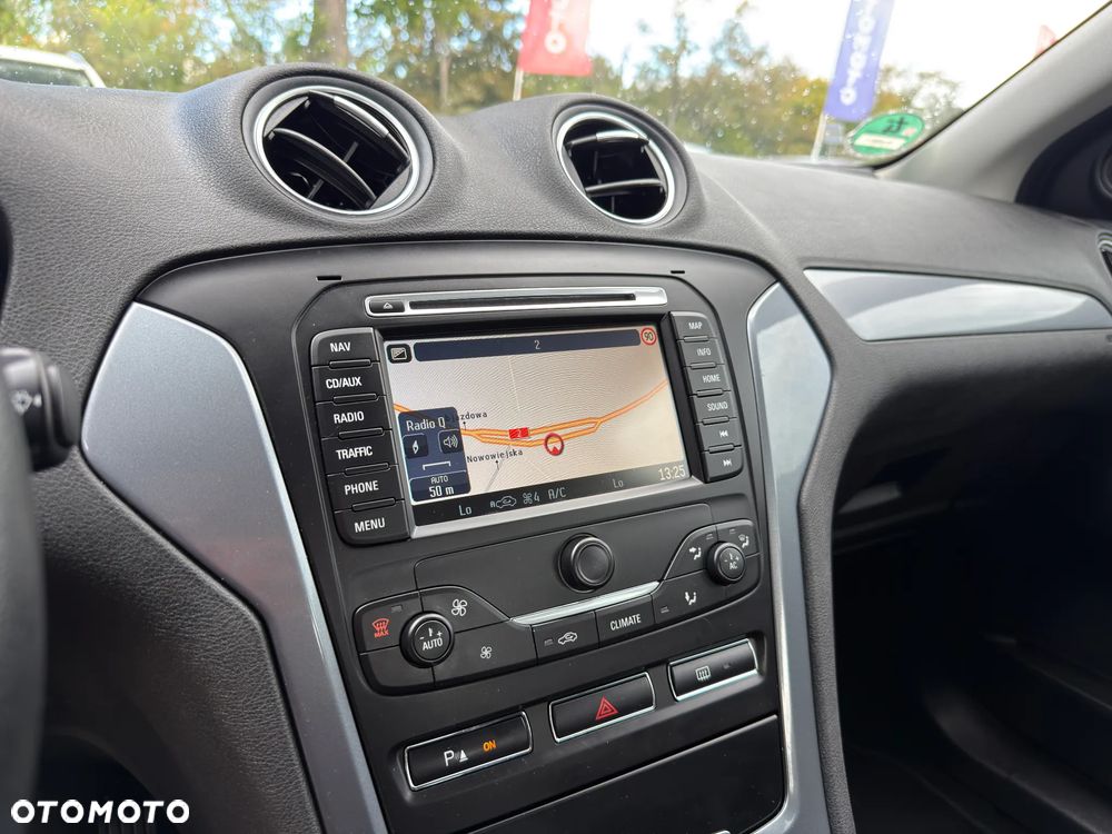 Ford Mondeo 2.0 TDCi Titanium - 34