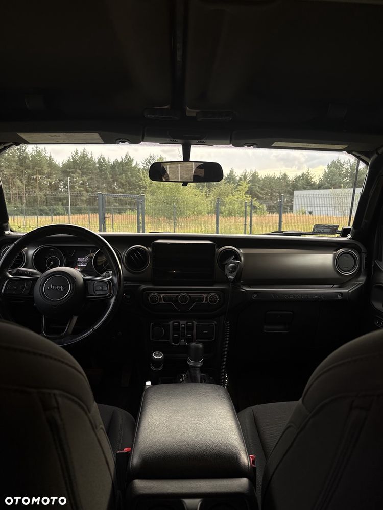 Jeep Wrangler Unlimited GME 2.0 Turbo Sport - 7