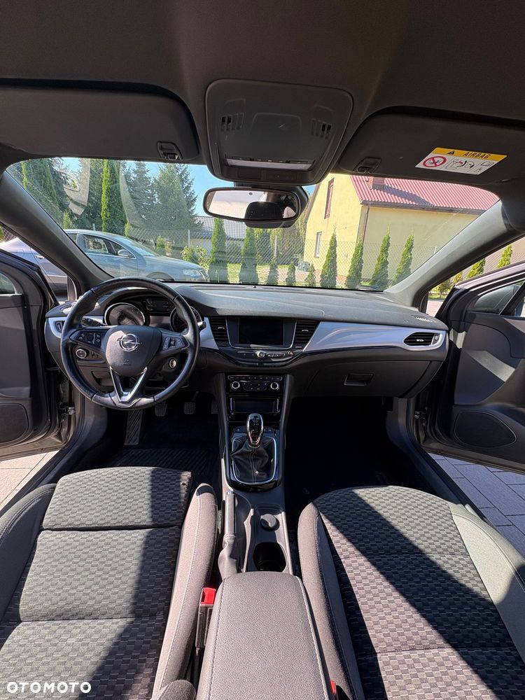 Opel Astra V 1.2 T GS Line S&S - 21