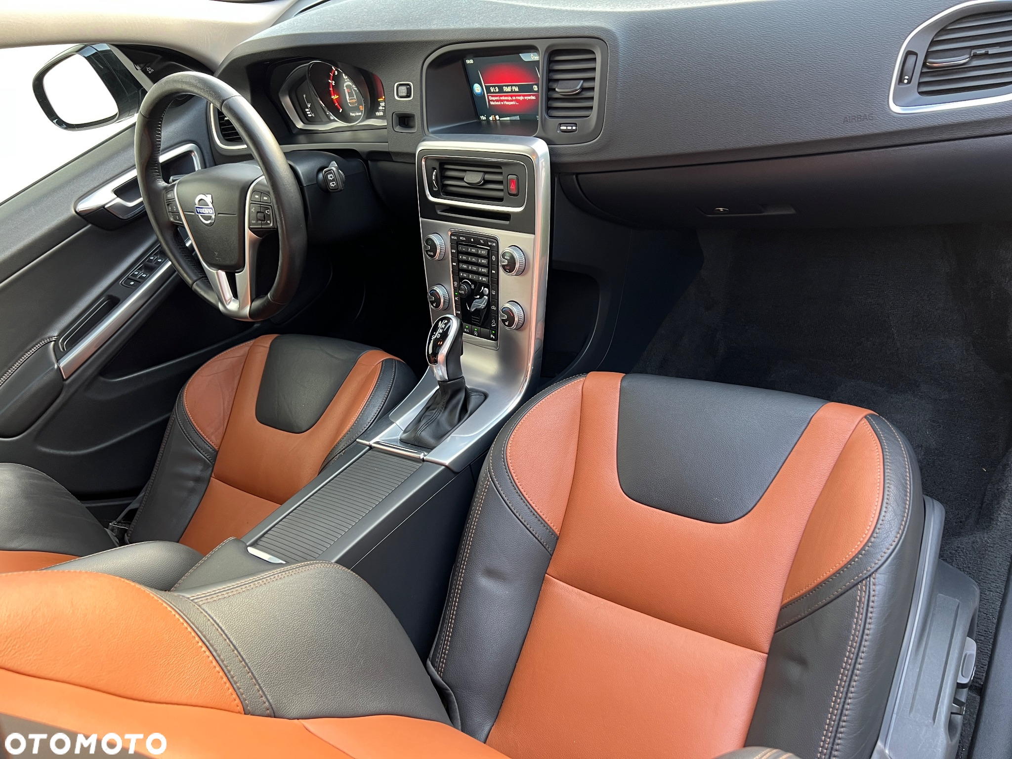 Volvo V60 T5 Geartronic Summum - 11