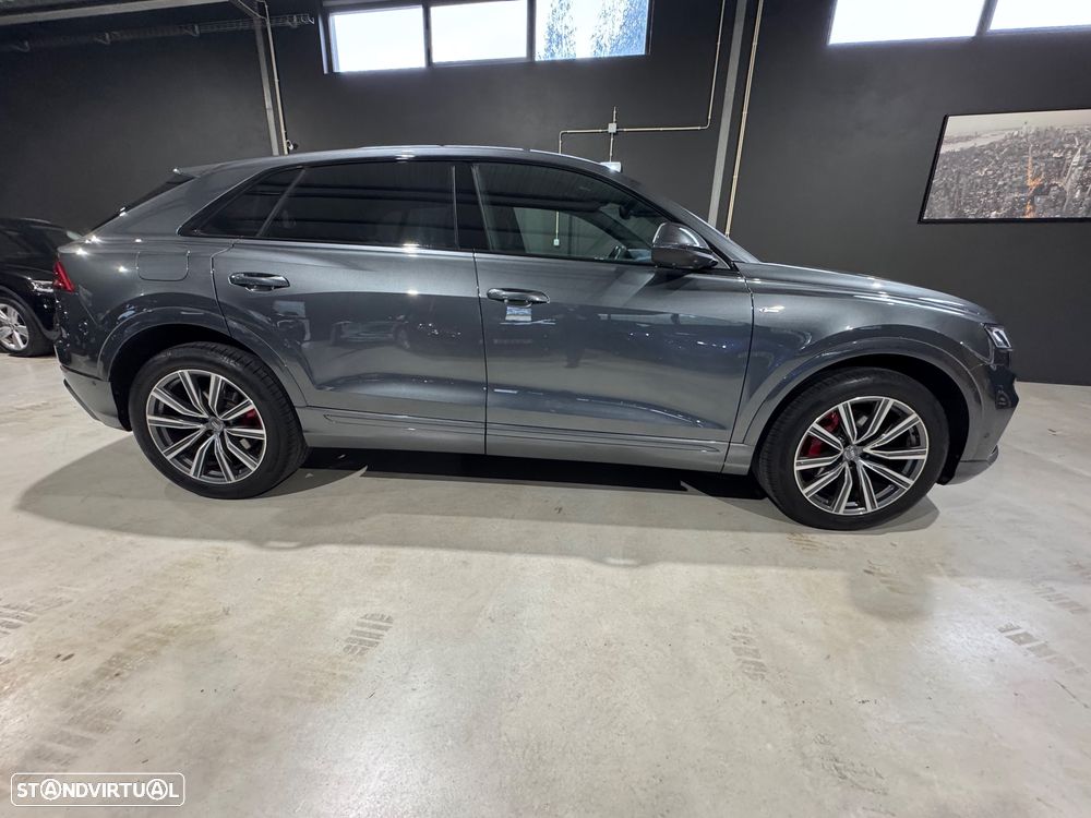 Audi Q8 - 14