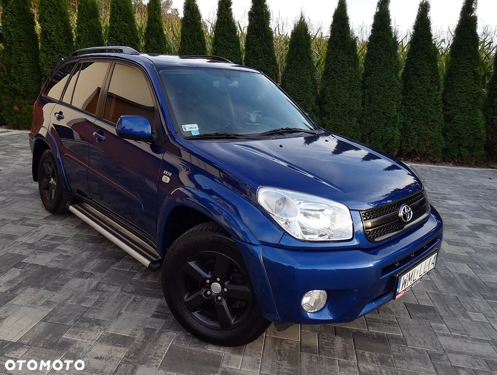 Toyota RAV4 - 25