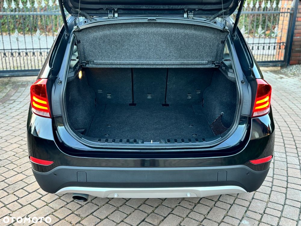 BMW X1 xDrive20d - 12