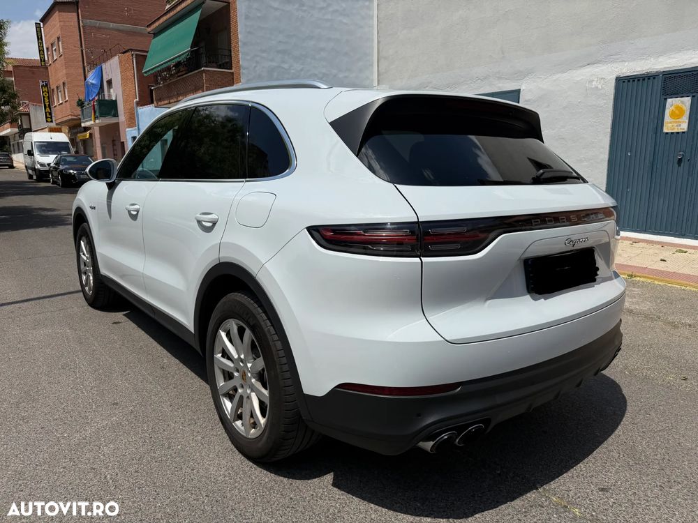 PORSCHE Cayenne 2021 — imagine 16