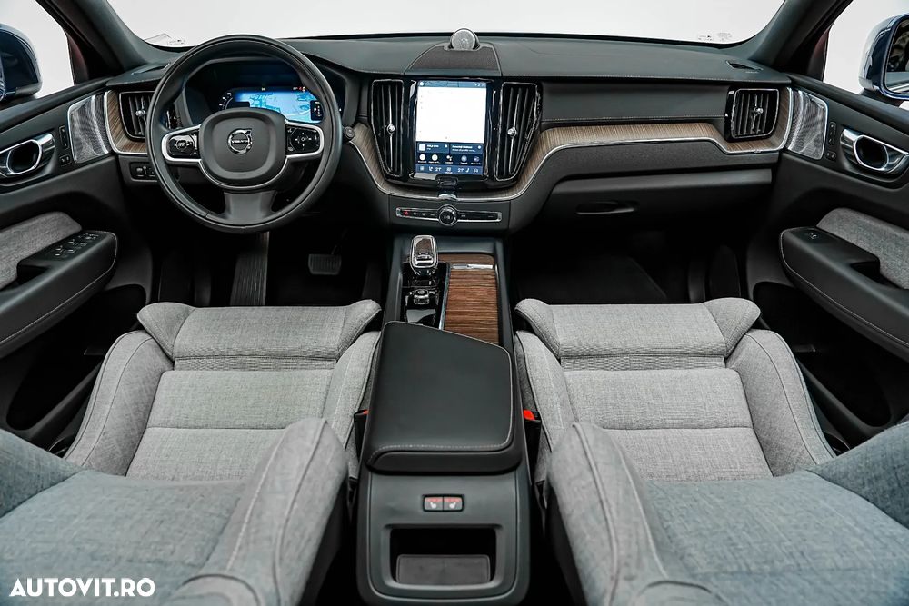 Volvo XC 60 T8 AWD Recharge Geartronic Inscription - 14