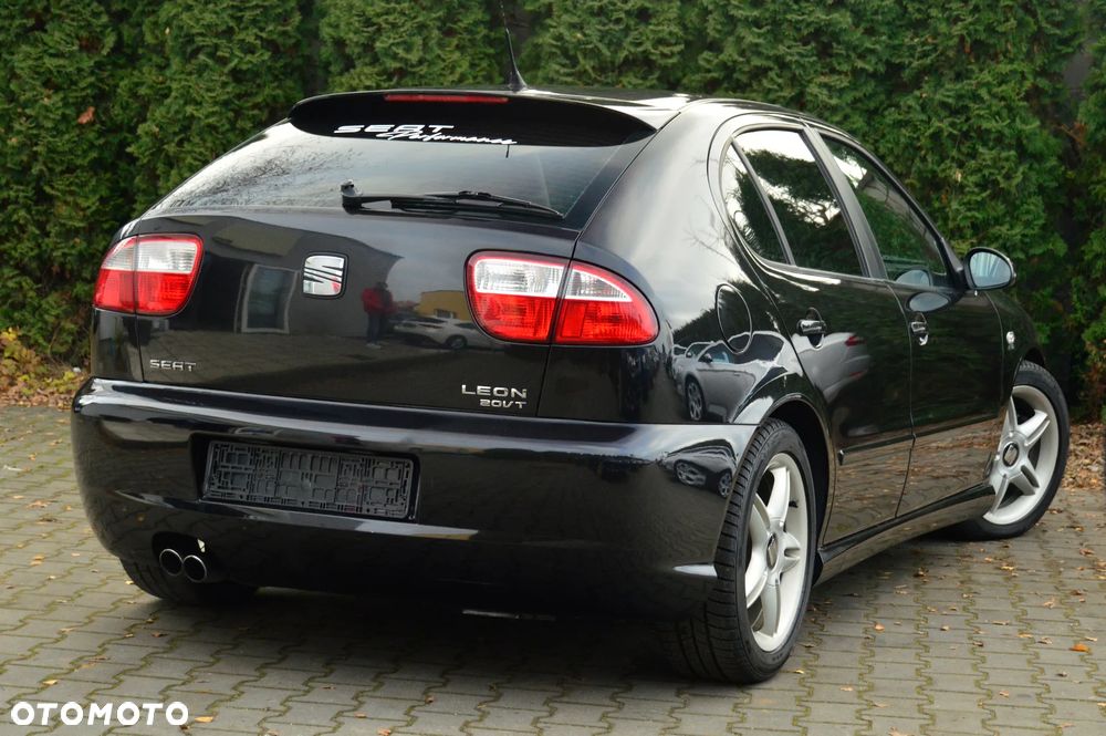 Seat Leon 1.8 T Top Sport - 6