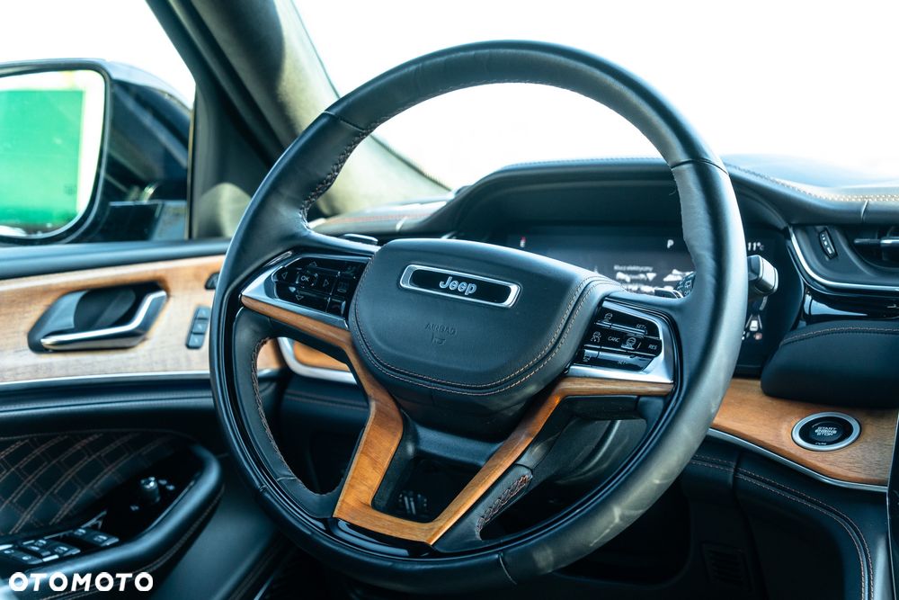 Jeep Grand Cherokee 5.7 V8 HEMI Summit - 9