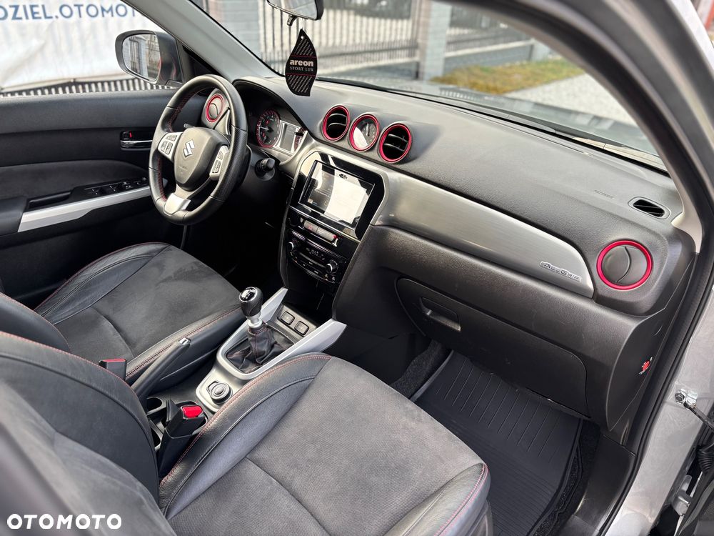 Suzuki Vitara - 12