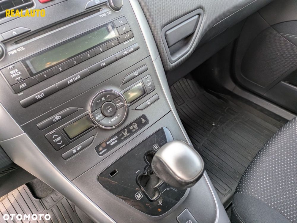 Toyota Auris - 6