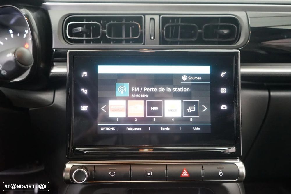 Citroën C3 1.2 PureTech Shine - 32