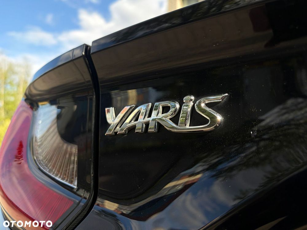 Toyota Yaris - 11