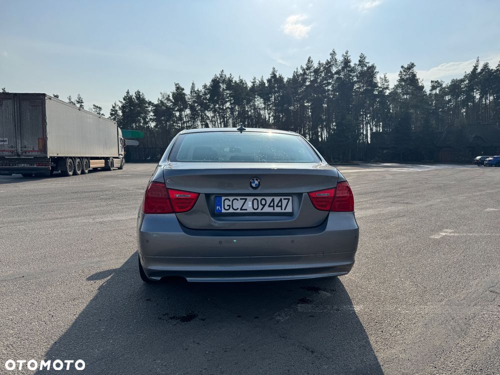 BMW Seria 3 - 10