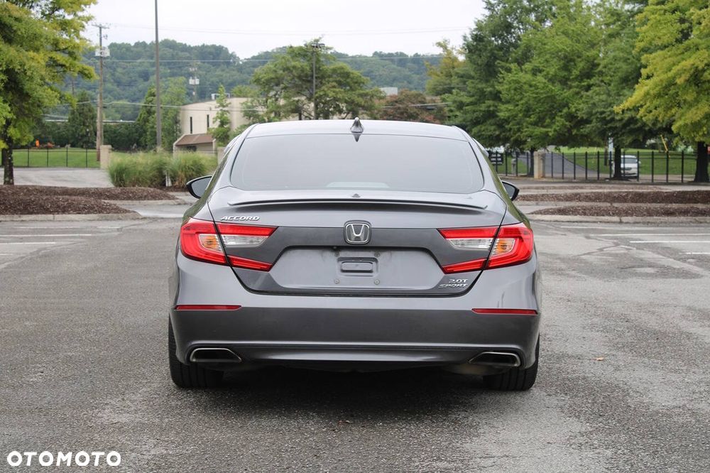 Honda Accord - 8
