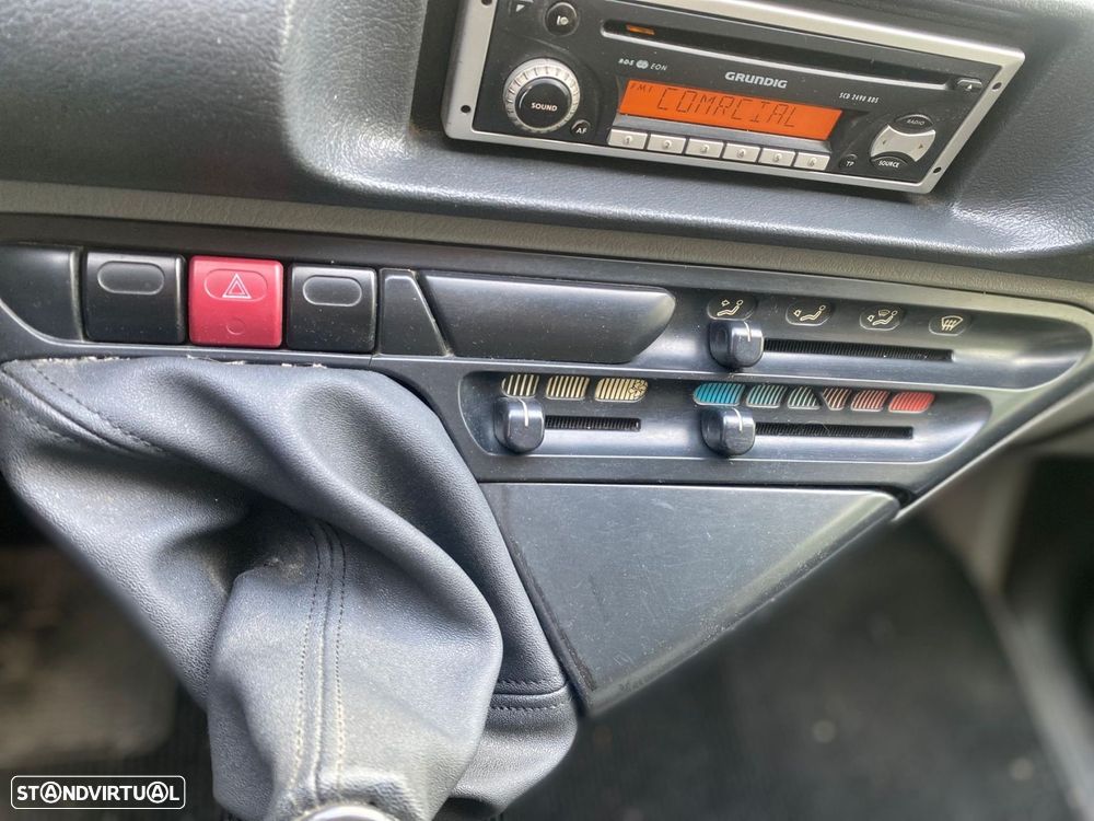 Citroën Jumpy 2.0 HDi 90 - 12