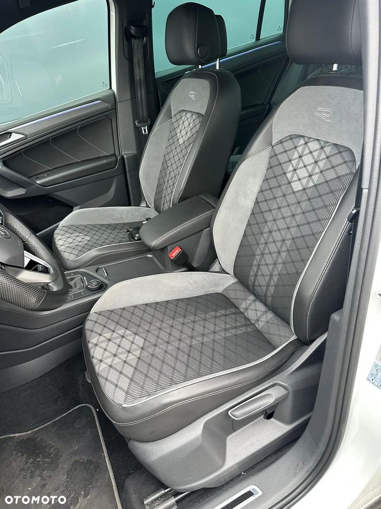 Volkswagen Tiguan 2.0 TDI SCR 4Mot R-Line DSG - 11