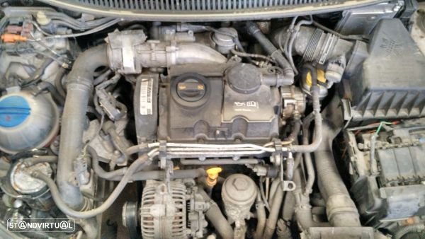 Para Peças Volkswagen Polo (9N_) - 8