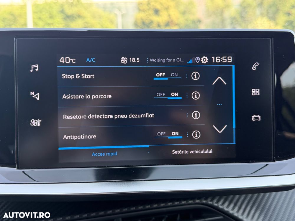 Peugeot 208 1.2 L PureTech STT EAT8 Allure - 10