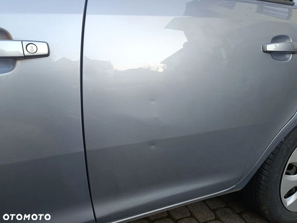 Opel Corsa 1.2 16V Cosmo - 25