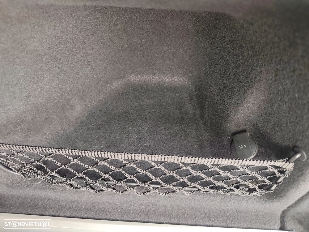 Audi A4 Avant 2.0 TDI quattro Advance S tronic - 27