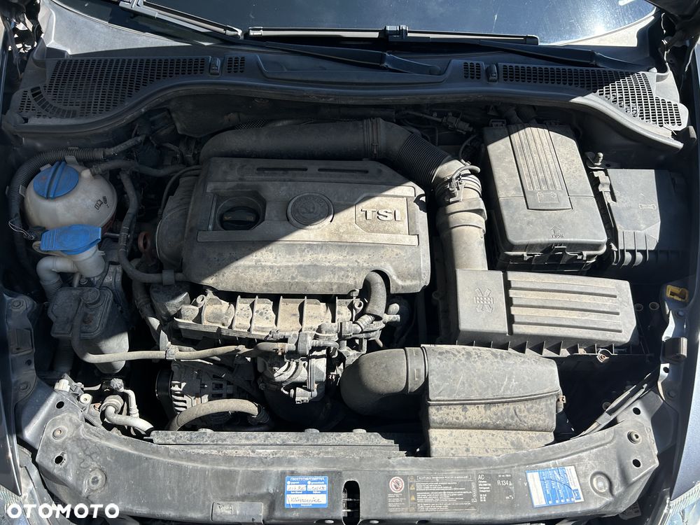 Skoda Octavia 2.0 TSI DSG RS - 32