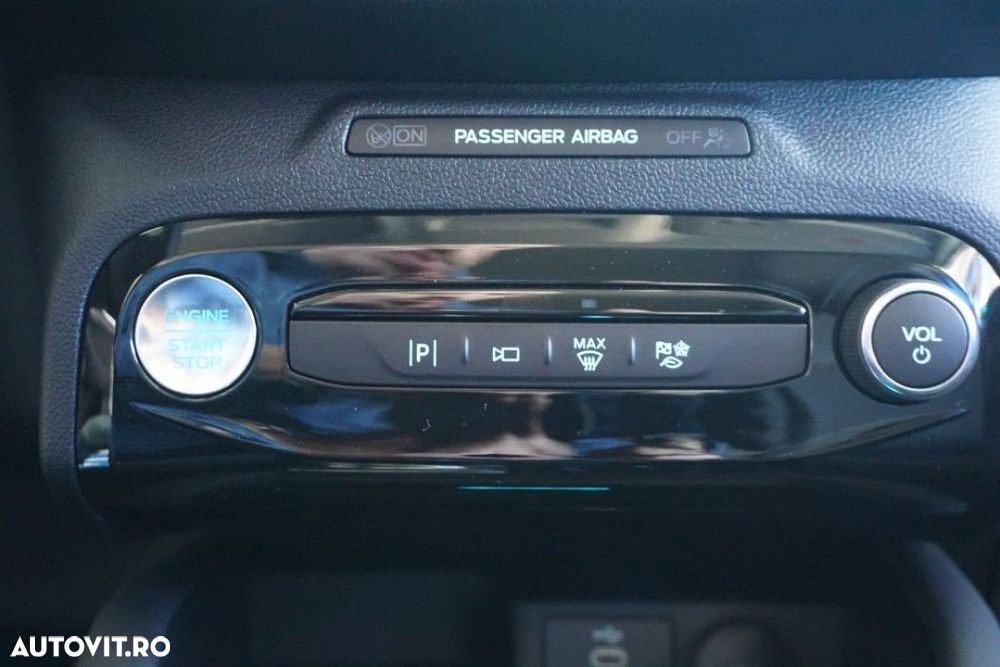 Ford Kuga 1.5 EcoBoost A8 FWD Titanium - 7
