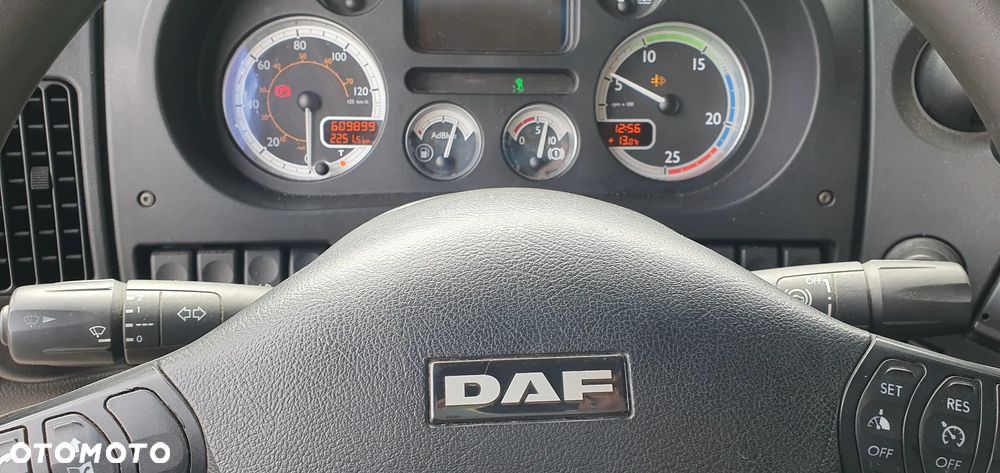 DAF XF - 6