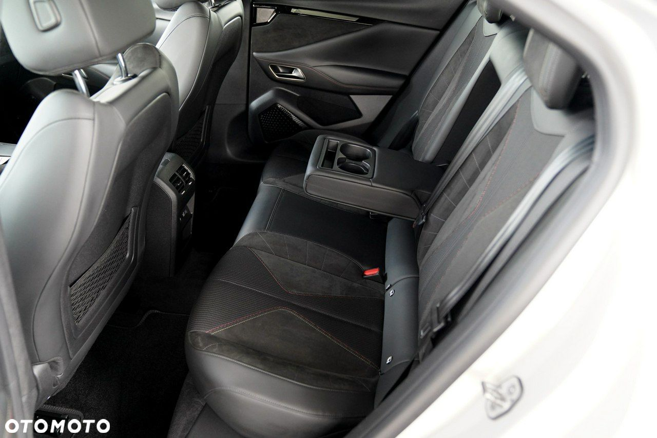 DS Automobiles DS 4 Crossback - 27