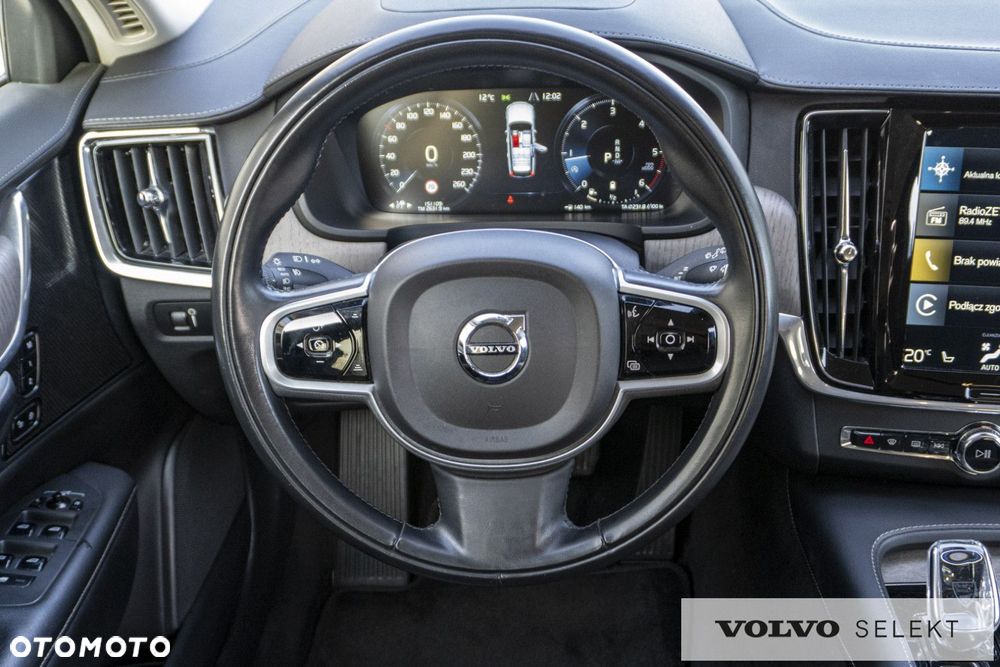 Volvo V90 - 16
