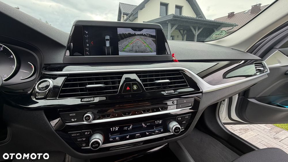 BMW Seria 5 520d xDrive Sport Line - 8