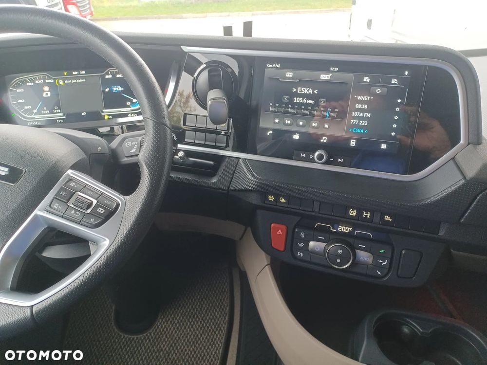 DAF XG 480 cab LD regulowane siodło (31932) - 19