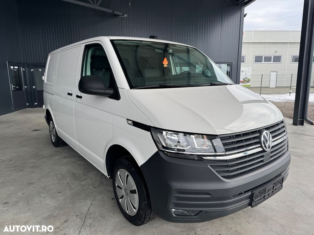 Volkswagen Transporter - 2