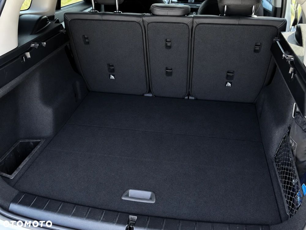 BMW X1 sDrive18i Advantage - 8