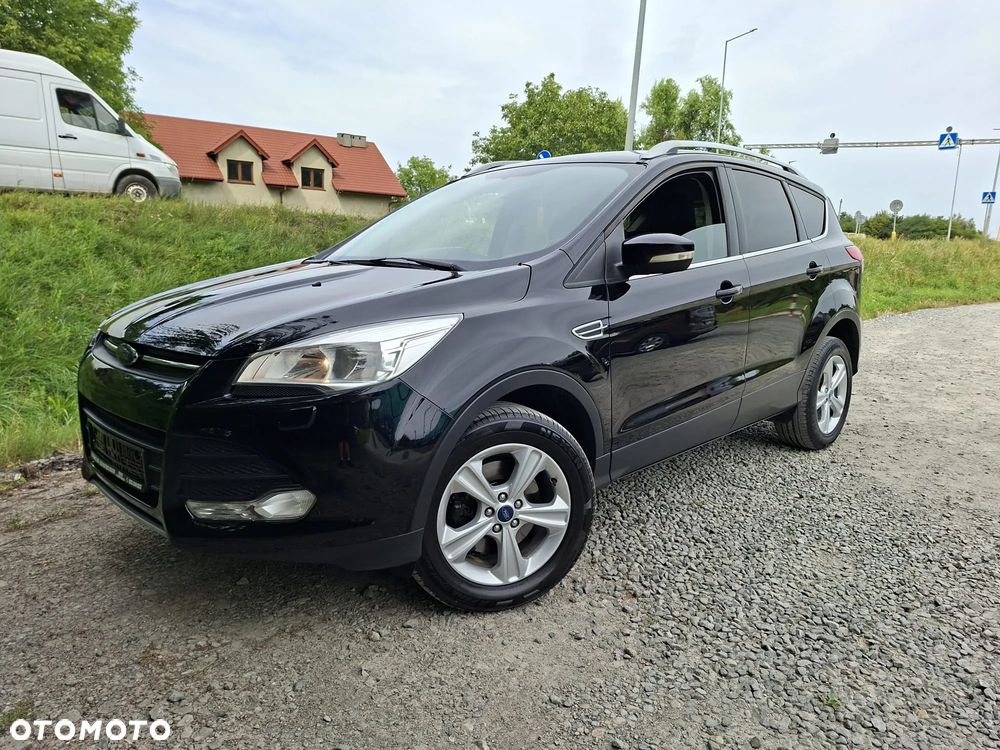 Ford Kuga 2.0 TDCi 2x4 Trend - 4