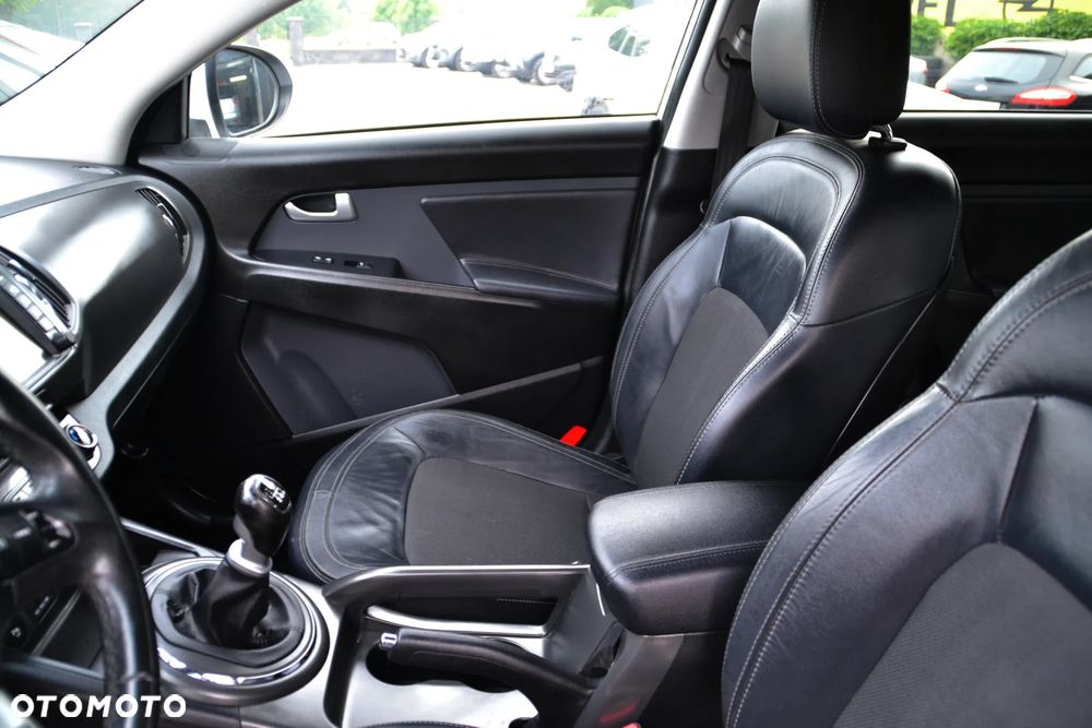 Kia Sportage 1.6 GDI L 2WD - 25