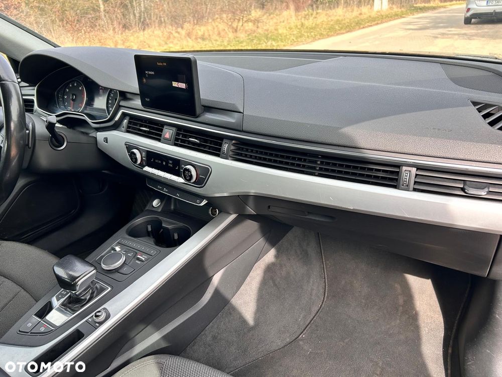 Audi A4 Limousine - 17