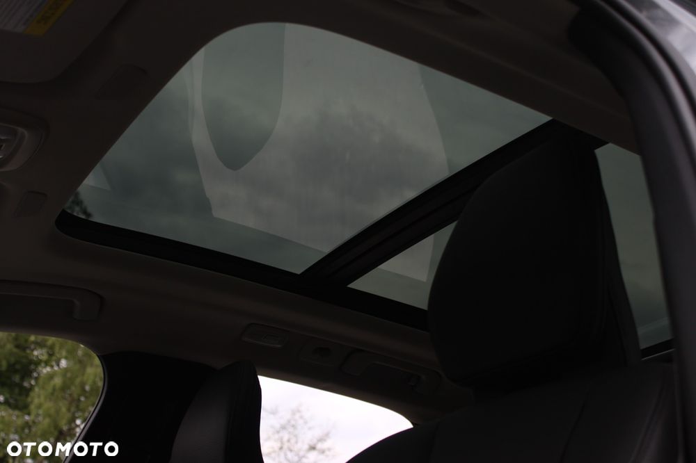 Volvo XC 60 B5 B AWD Plus Black Edition - 19