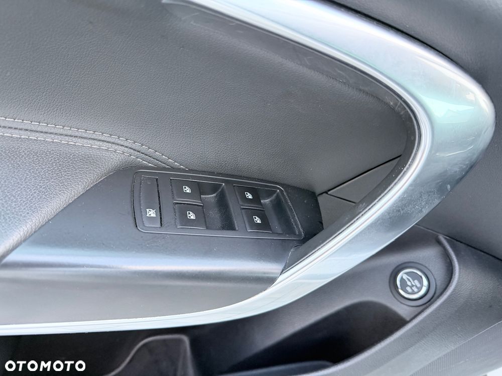 Opel Insignia 2.0 CDTI Executive S&S - 13