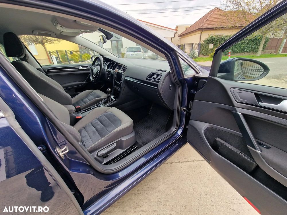 Volkswagen Golf 2.0 TDI BlueMotion Technology Comfortline - 7