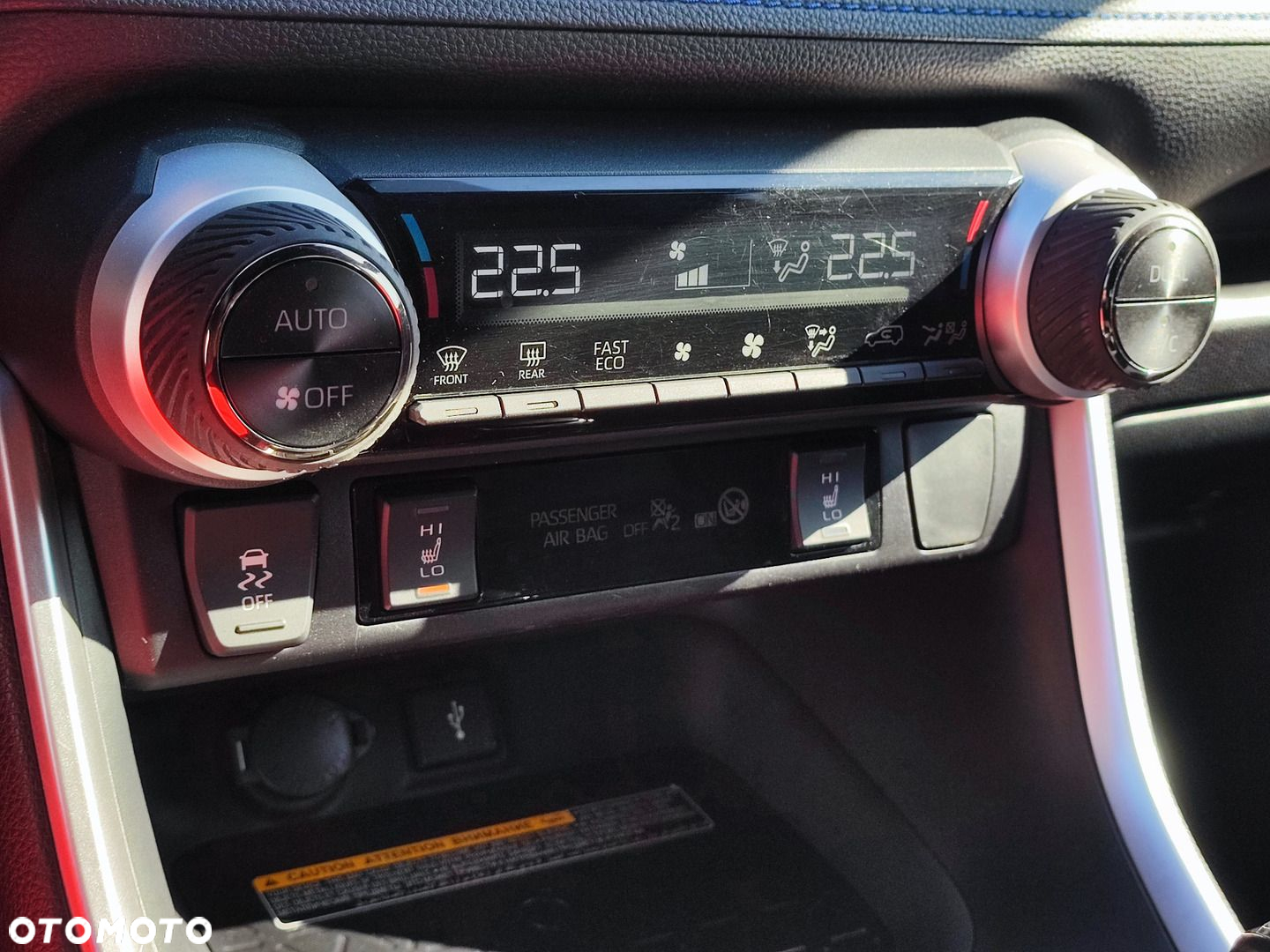 Toyota RAV4 - 14