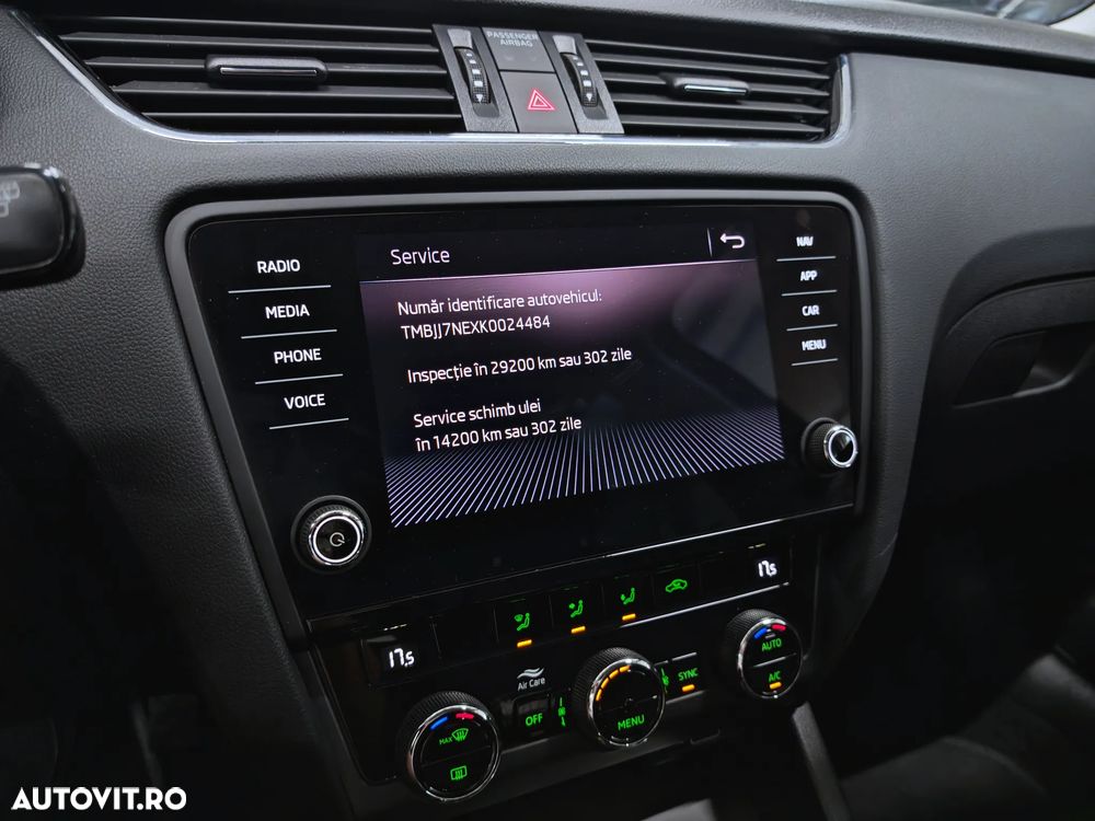 Skoda Octavia 2.0 TDI DSG Clever - 17