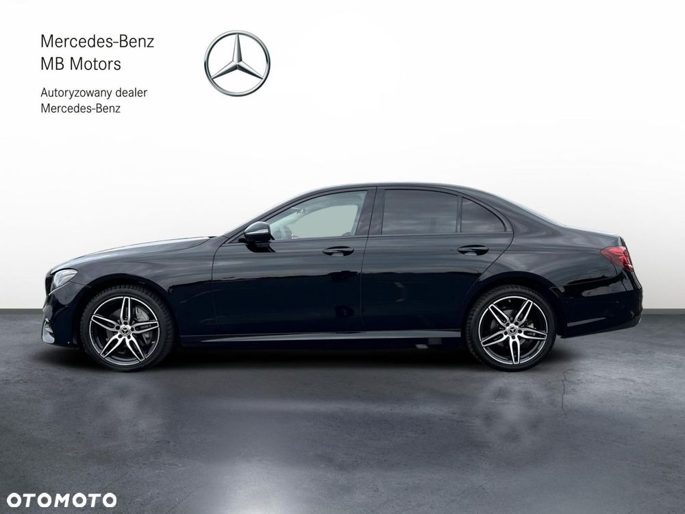 Mercedes-Benz Klasa E 220 d 4Matic 9G-TRONIC AMG Line - 3