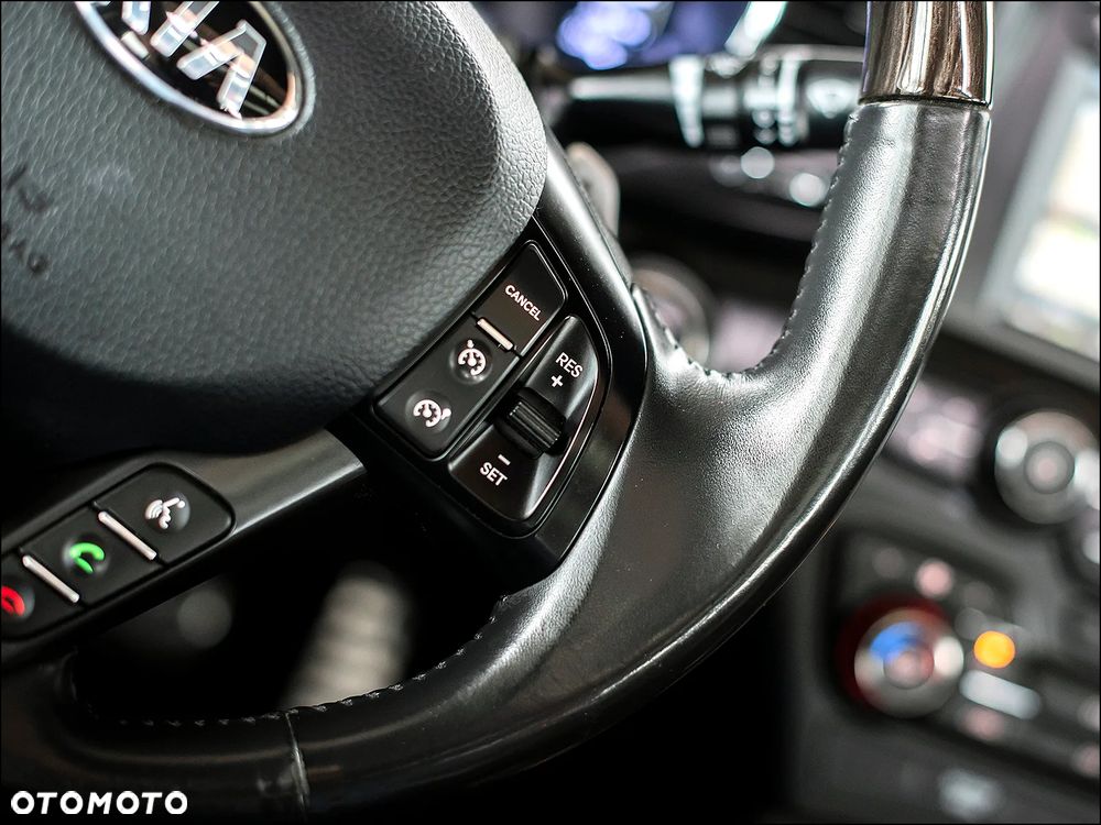 Kia Optima - 18
